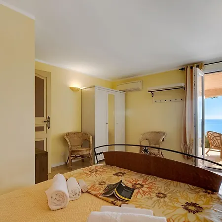 Casa Del Sole - Sea View & Swimming Pool